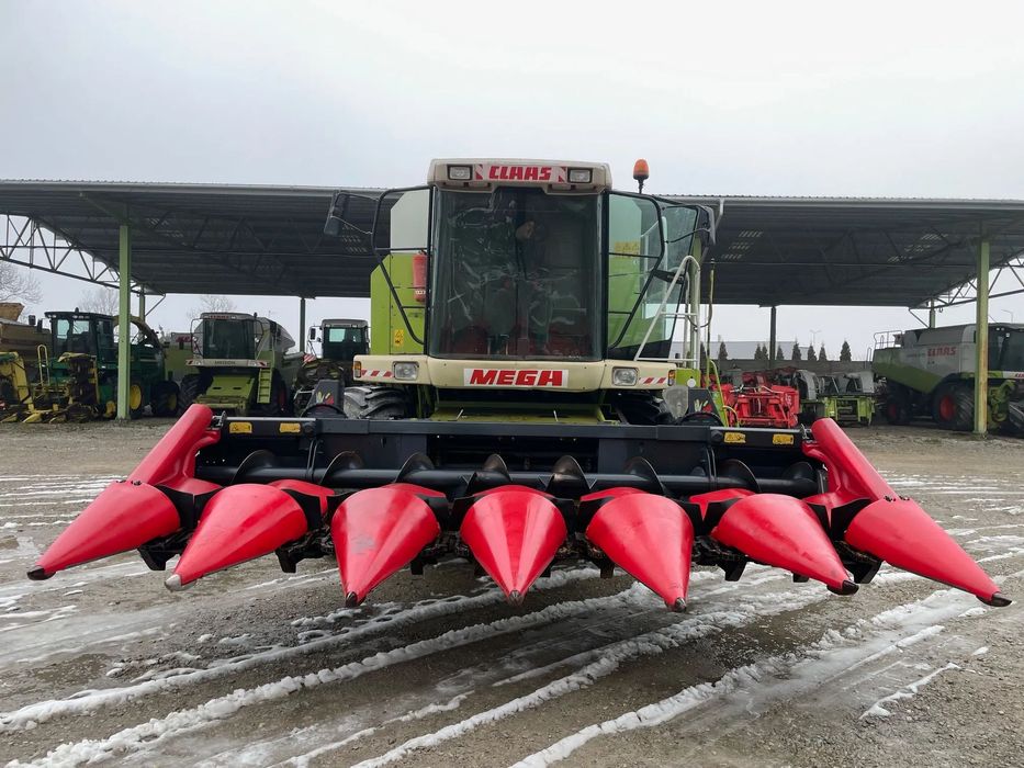 Capello Quasar R6  przystawka do kukurydzy na ziarno heder Capello Quasar R6 6 rzędów