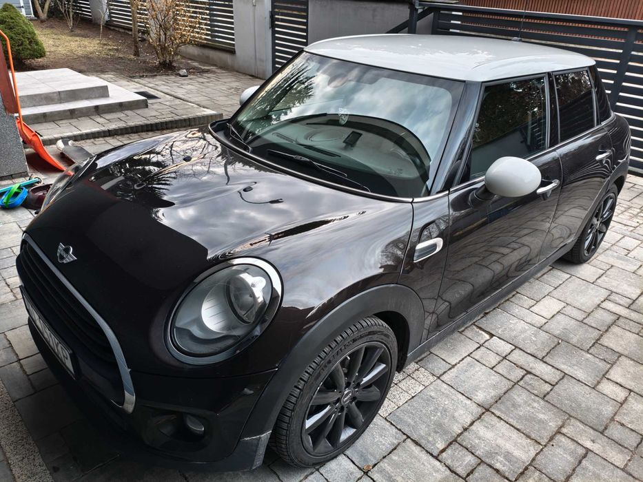 Mini Cooper 1.5 benzyna bezwypadkowy
