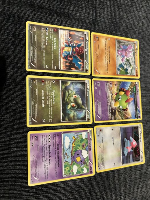 6 Cartas Pokémon