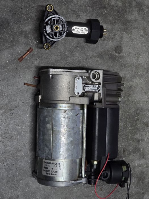 Compressor Suspensão pneumática  WABCO