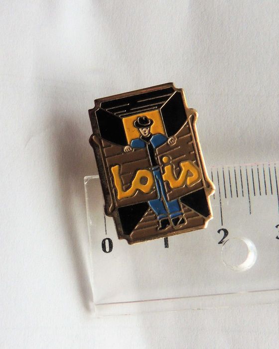 komplet odznak Lois jeans