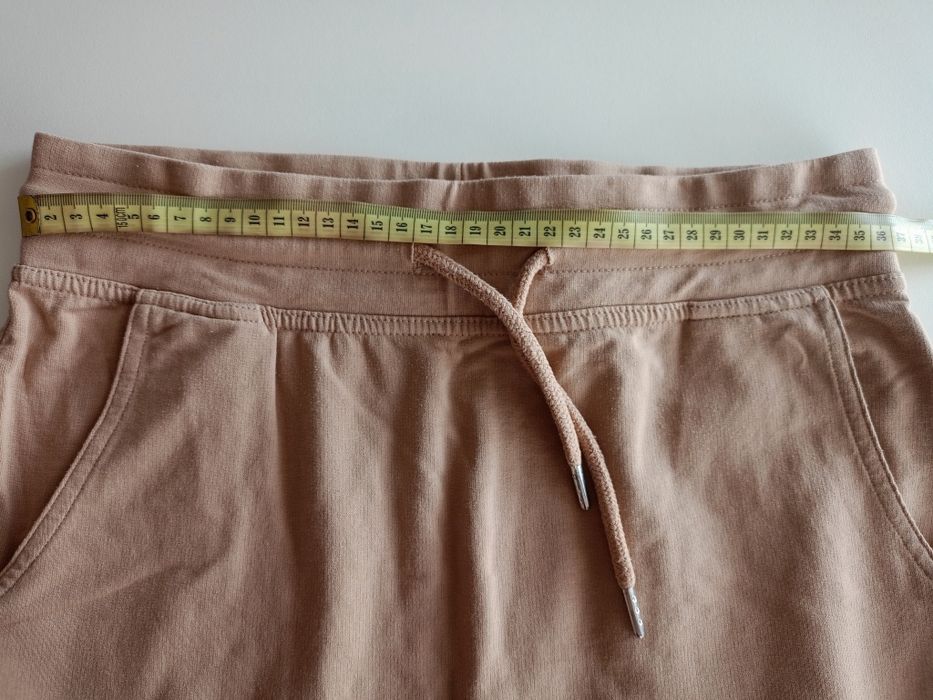 Spódnica beżowa M