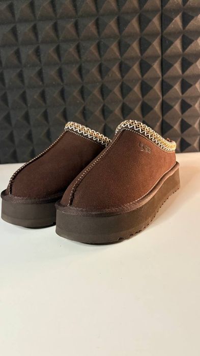 Оригінальні Ugg tasman chocolate
UGG