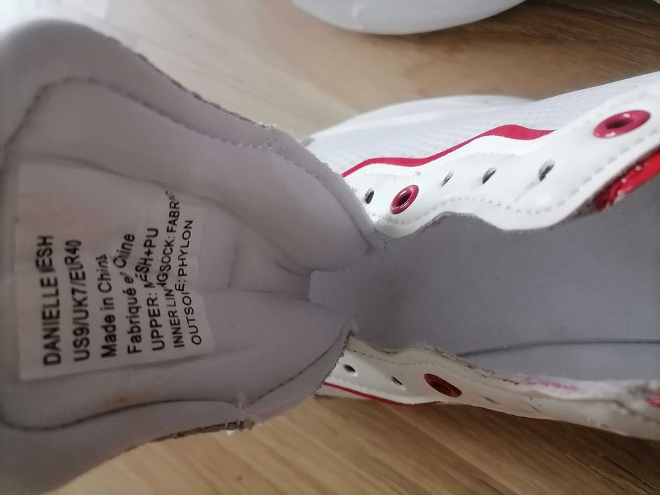 Białe adidasy 40