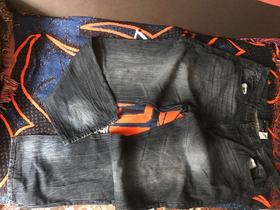Джинсы RocaWear джинсы
