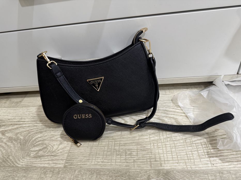 Жіноча сумка Guess