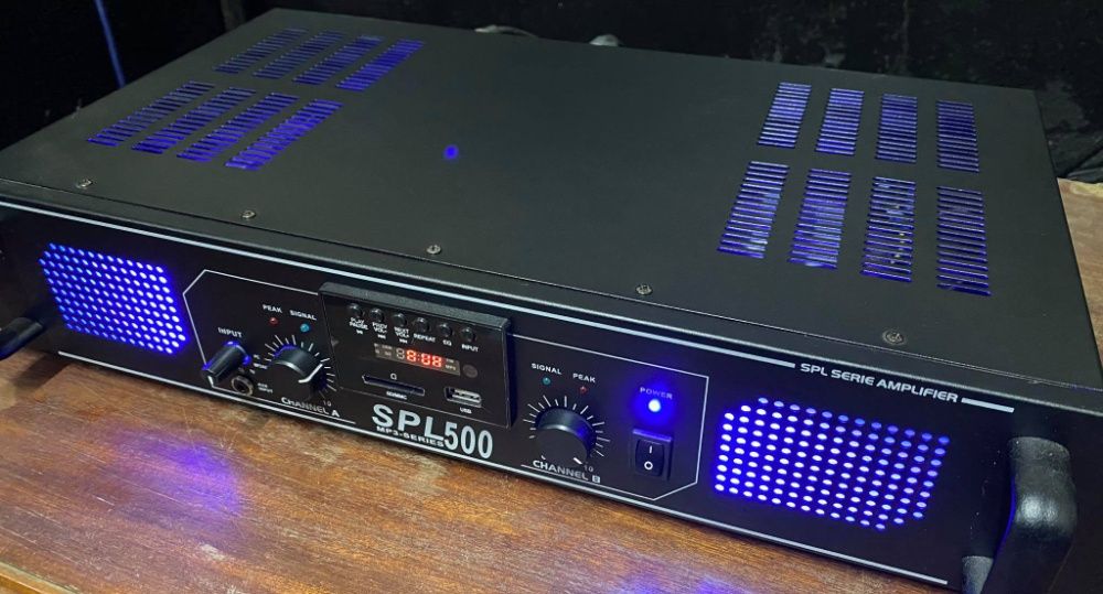 2 Passive Speakers and Amplifier64552970991491122