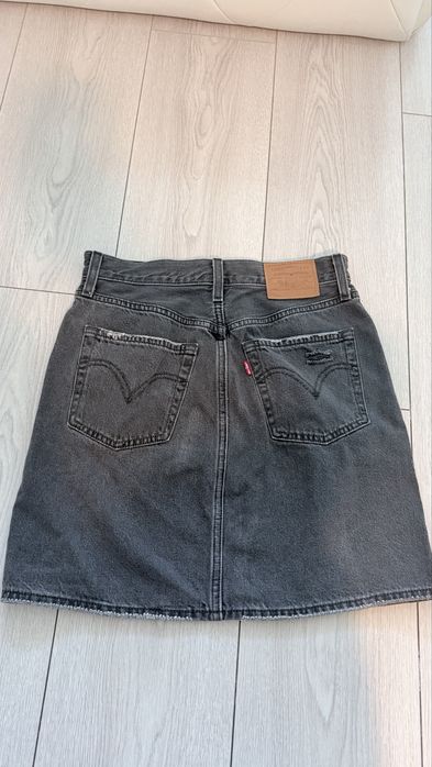 Джинсова спідниця Levis
