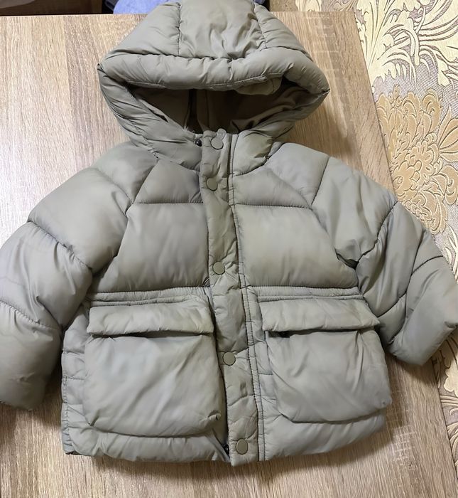 Дитяча тепла куртка Zara  80 розміру
