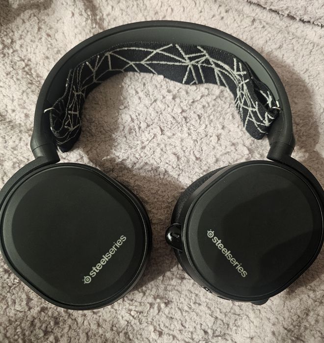 Słuchawki Steelseries Arctis 5