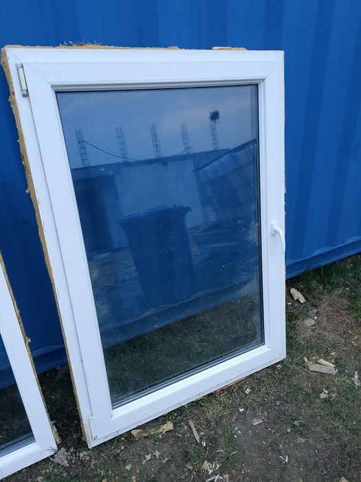 Okno 102x142 plastikowe rozwierno uchylne białe