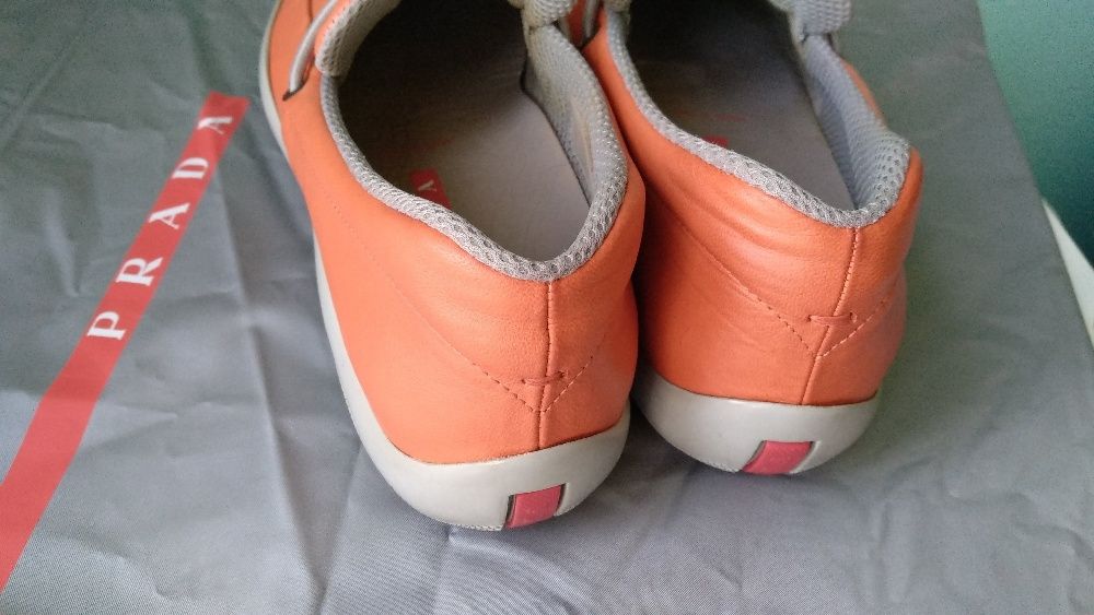 OPORTUNIDADE - Sapato Tênis Náutico Original PRADA Vitello Slip-Ons