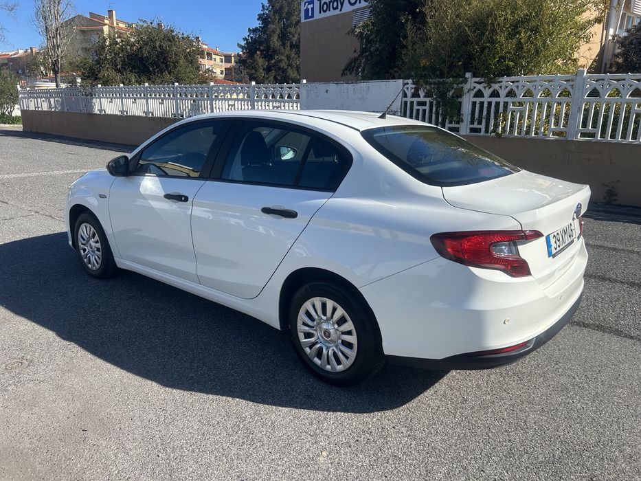 Particular vende Fiat Tipo impecável
