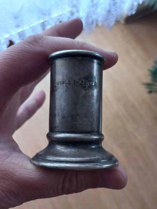 Mały stary platerowany wykałacznik marki Wellner