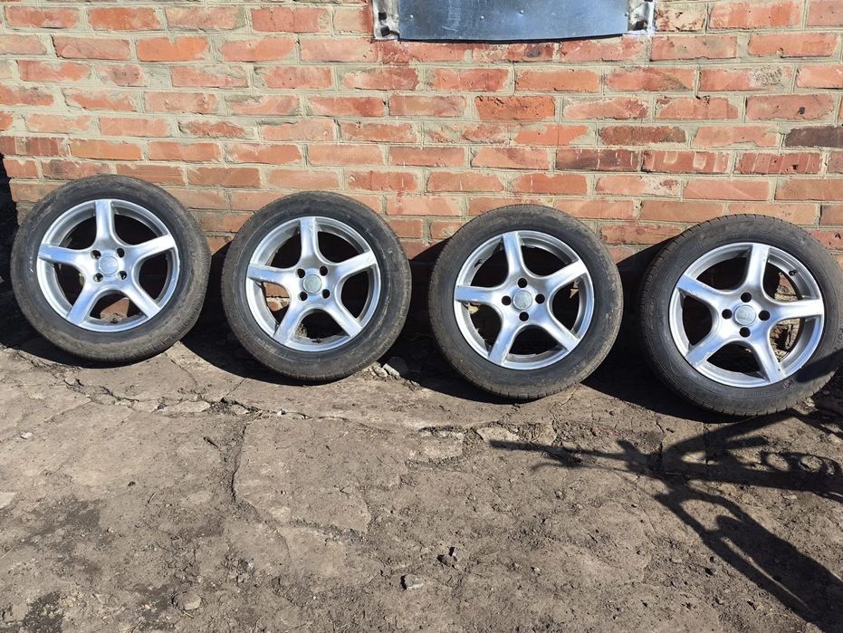 Продам диски литые R 15 185/60 ET 40 4/98 4/100