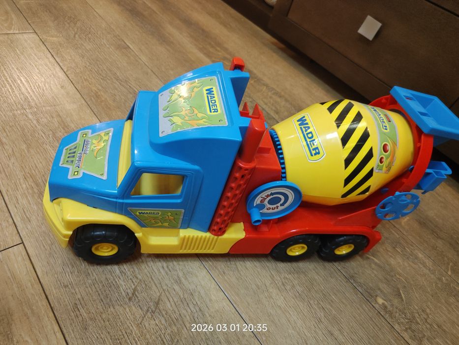 Duża betoniarka Wader jak nowa