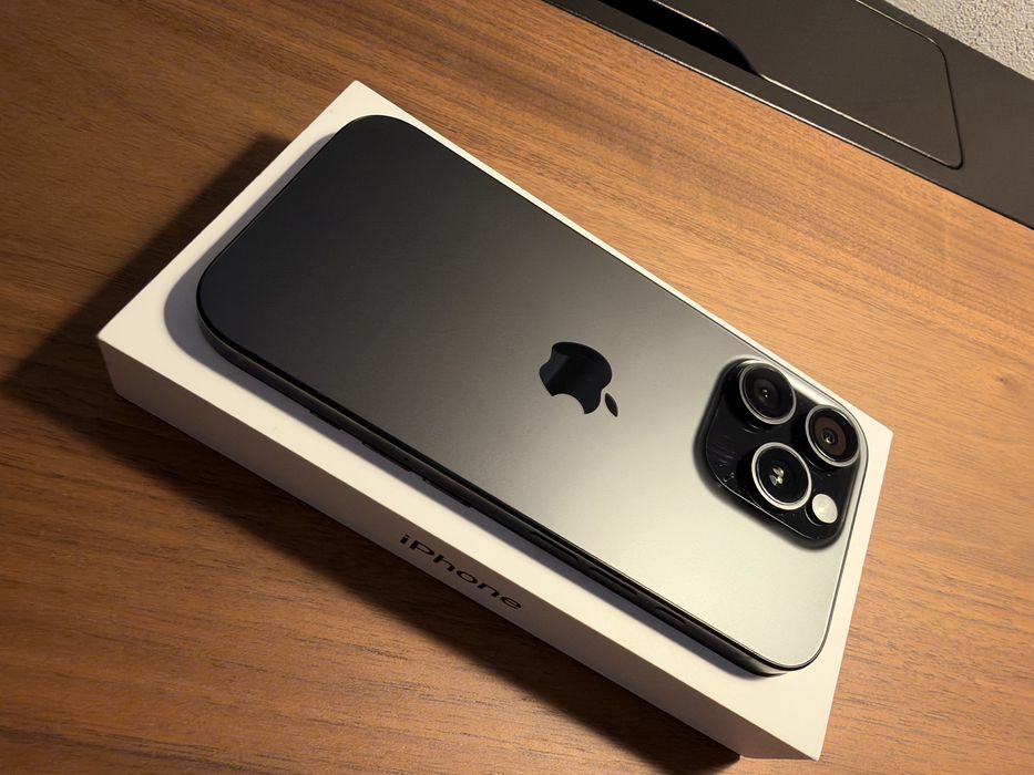 iPhone 16 pro 128GB czarny
