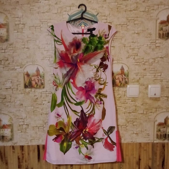 Платье Ted Baker женское