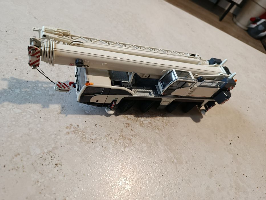 Model Terex Demag A-80, model kolekcjonerski