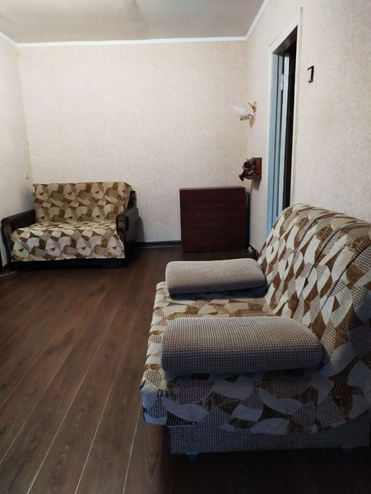 Здам подобово, погодинно однокімнатну квартиру.