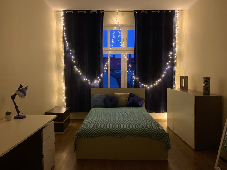 duży umeblowany pokój dla studentki / młodej dorosłej, centrum Gliwic!