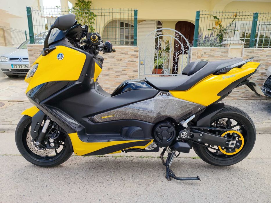 Yamaha TMAX 560cc
