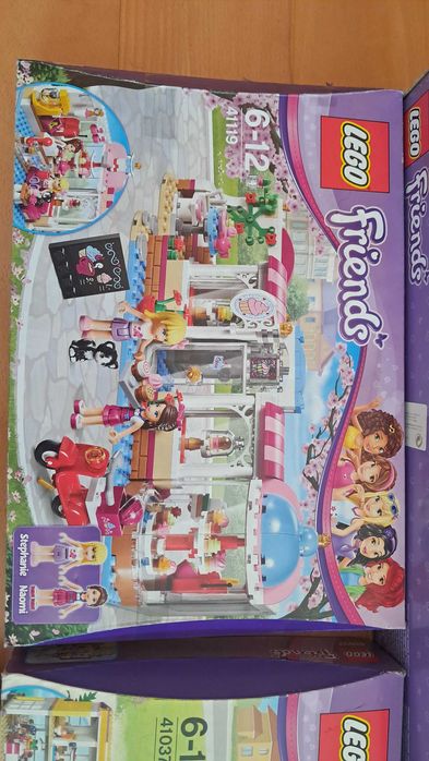 Lego Friends - Vendo 6 conjuntos completos pouco usados -  Baratos