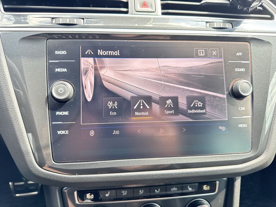 Volkswagen Tiguan 2020 VIN WVGZZZ5NZLW395170 фото оголошення 13 з 24