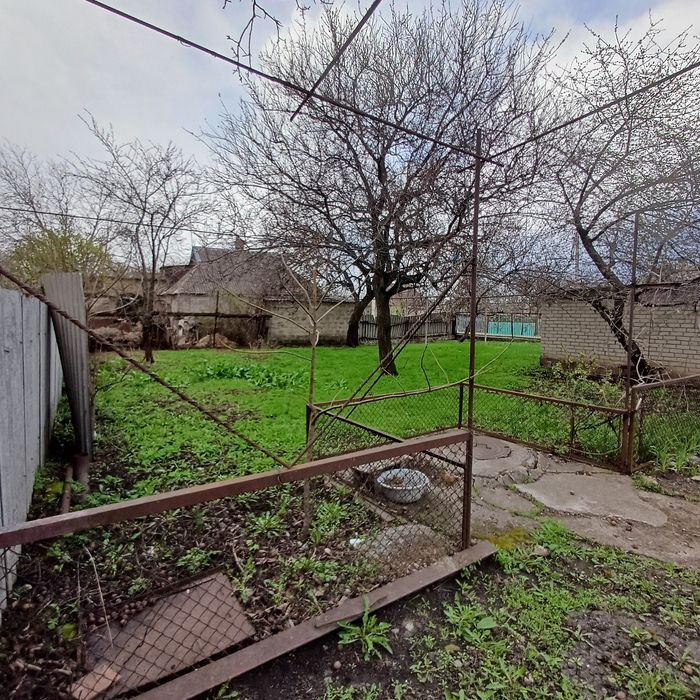 Будинок в центрі смт Софіївка