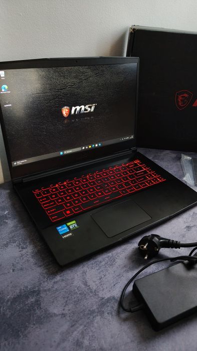 Laptop Gamingowy MSI GF63 Thin  Intel(R) Core(TM) i5-11400H RTX 3050 Ti 12GB RAM 500GB SSD Ekran 120Hz  Windows 11 Jak nowy