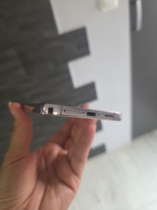 Samsung s23 plus 256GB