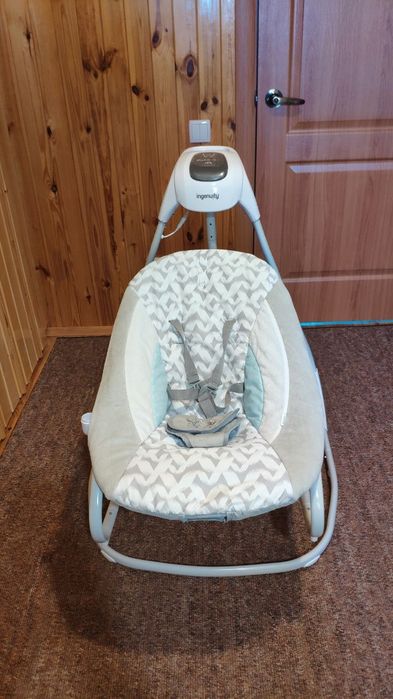 Крісло-гойдалка Ingenuity "SimpleComfort" в ідеальному стані