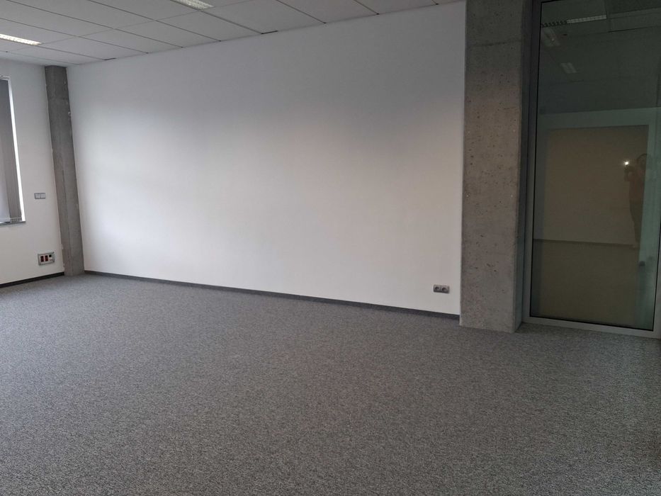 Lokal biurowy 42 m2, ul. Cystersów 9 Kraków