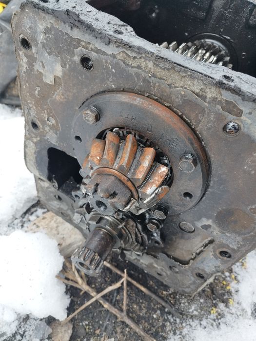 Коробка  Промежутка МТЗ-80