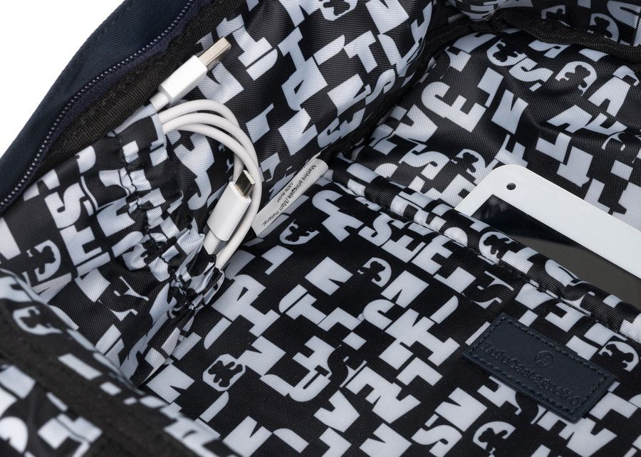 sportowy plecak z przegrodą na laptopa - lulucastagnette