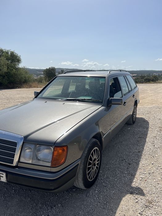Mercedes-Benz 250 — fotografia 4