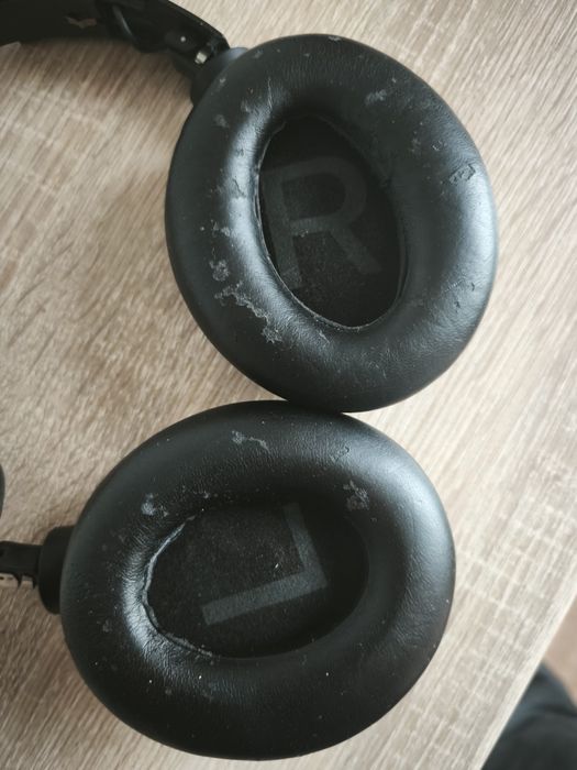Навушники Philips TAH8506 (на запчастини)