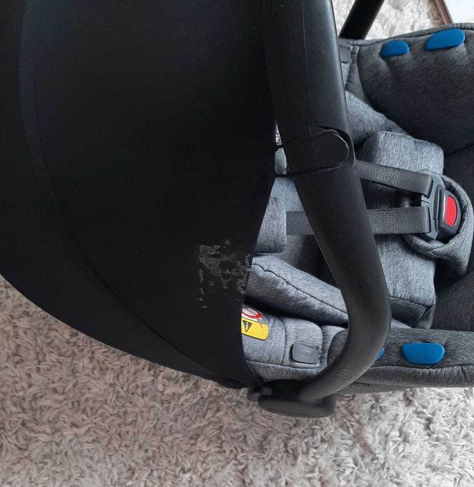 Fotelik samochodowy lekki Avionaut Pixel 0-13 kg + adaptery Muvvo