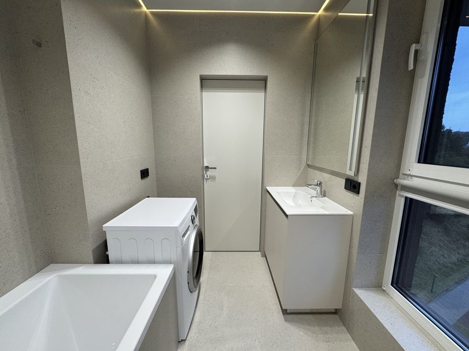 Оренда 2-кім. квартири 75 м.кв., в. Малоголосківська