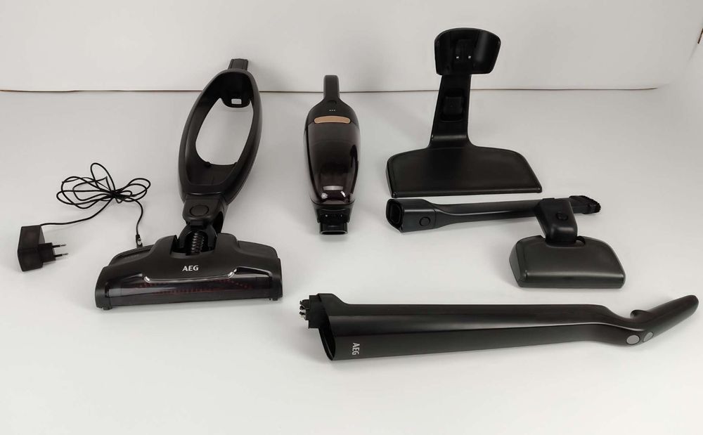 Odkurzacz pionowy AEG QX6145AN czarny, 27 W, 79 dB