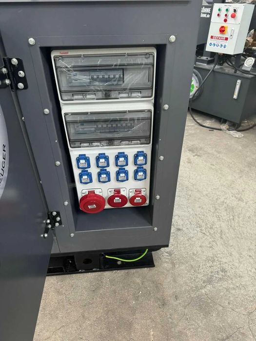 Дизельний генератор 25 кВА / 20 кВт з АВР (ATS)