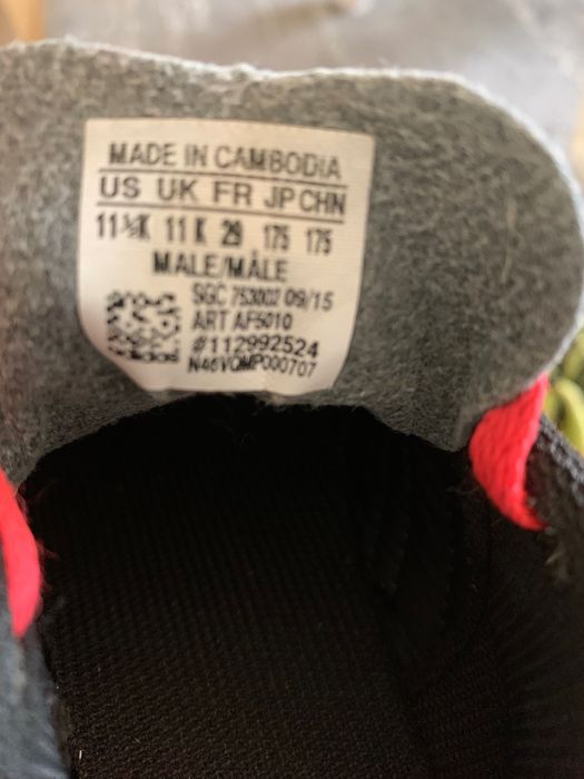 Buciki turfy do piłki nożnej w rozm. 29 Adidas