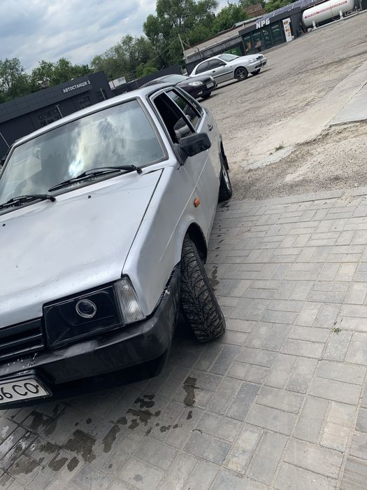 ВАЗ 21099.