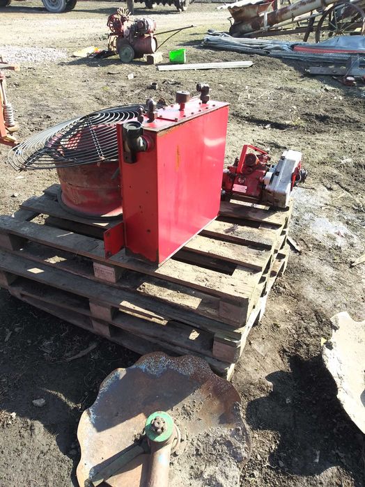 Продам запчастини для оприскувача  "HARDI"