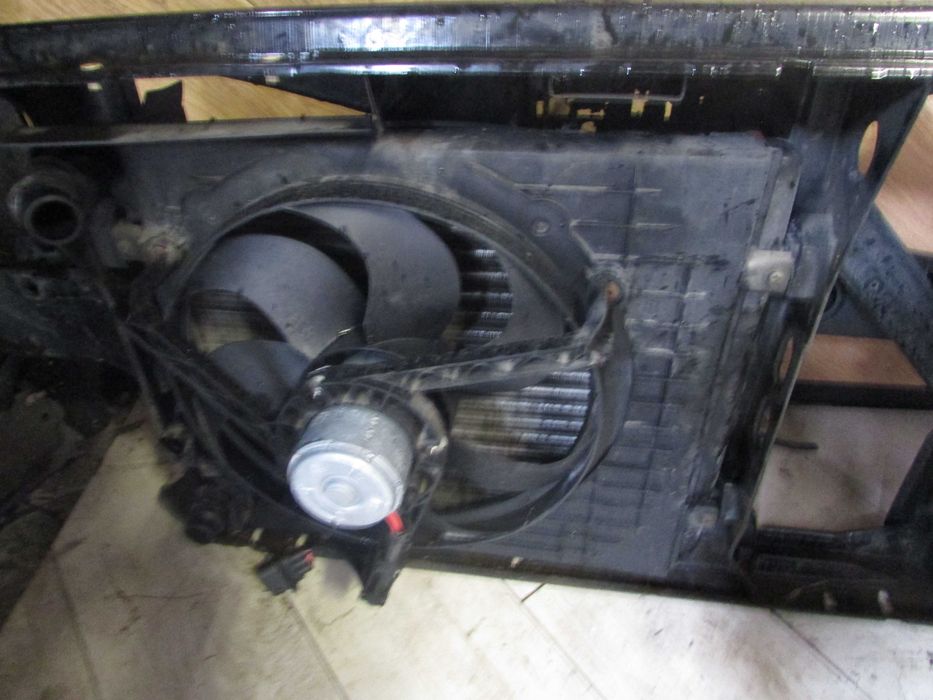 Kompletny pas przedni Seat Toledo 2 1.4i