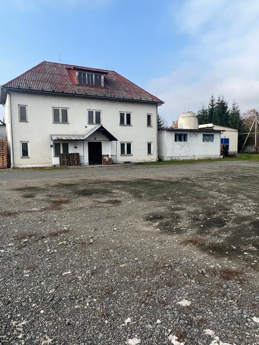 Виробничо-складський комплекс із адмінбуд на воасній ділянці 1.5  га
