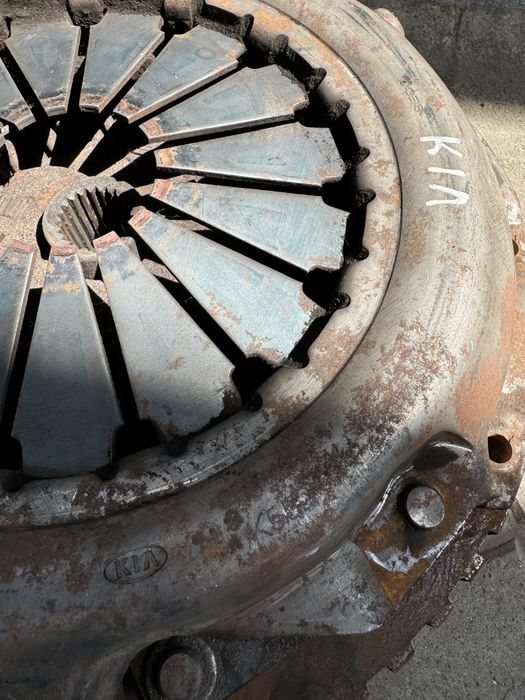 Зщеплення kia karnival 2.9 crdi комплект сцепления кіа карнівал 2.9