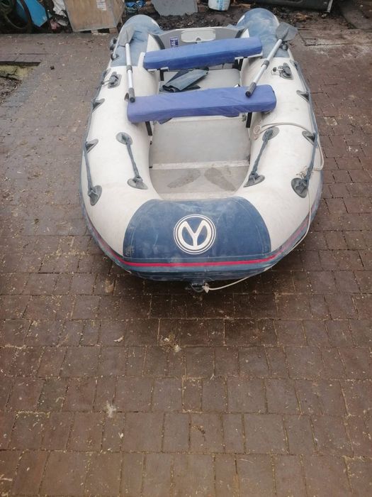 Надувний човен Yamaran Sport F390