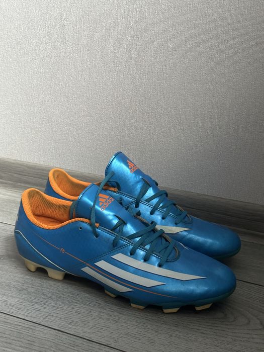 Бутси футбольні Adidas