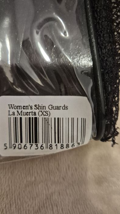 Ochraniacze na piszczele i stopy